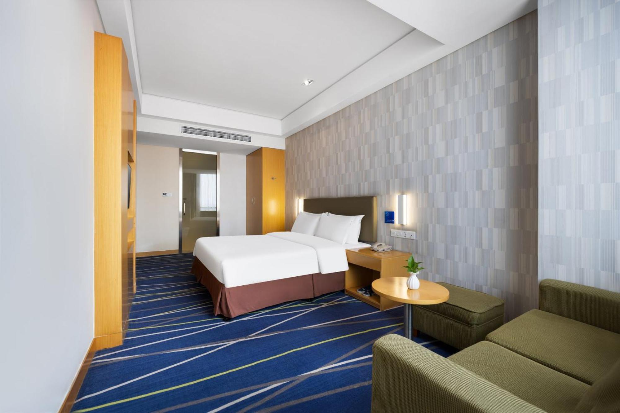 Holiday Inn Express Zhengzhou Airport By Ihg Xinzheng  Екстериор снимка